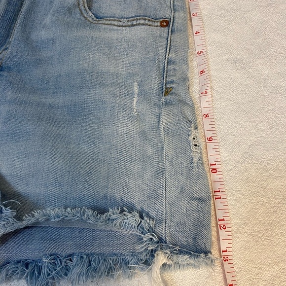 GAP Distressed High Rise Denim Shorts, Size 30 - Picture 8 of 11